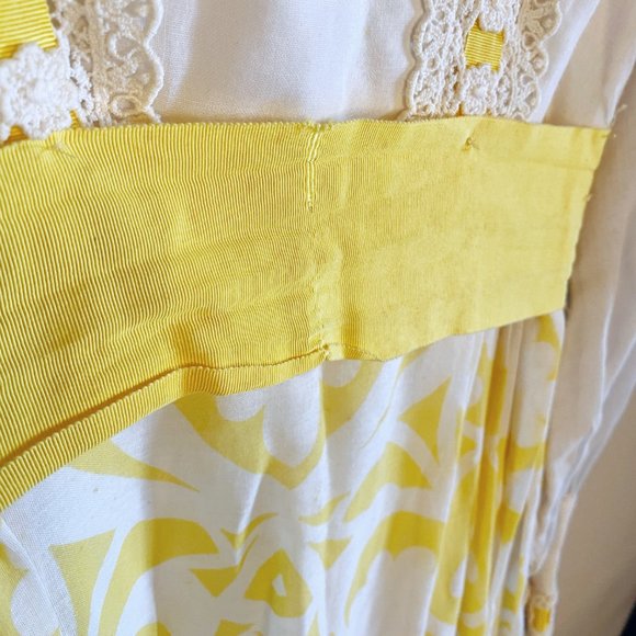 Vintage 60s/70s Maxi Dress, Size: Small, Yellow and White - Picture 5 of 6